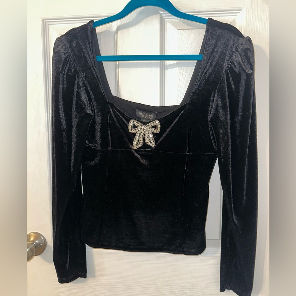 Rachel Zoe square neck top with rhinestone bow. NWT. Size med.